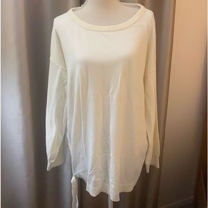 BCBGeneration Ivory sweater SZ XL